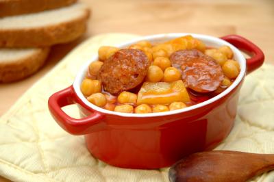 garbanzo con chorizo