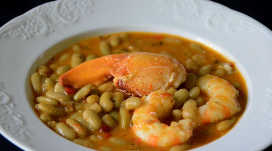 alubia verdina con bogavante
